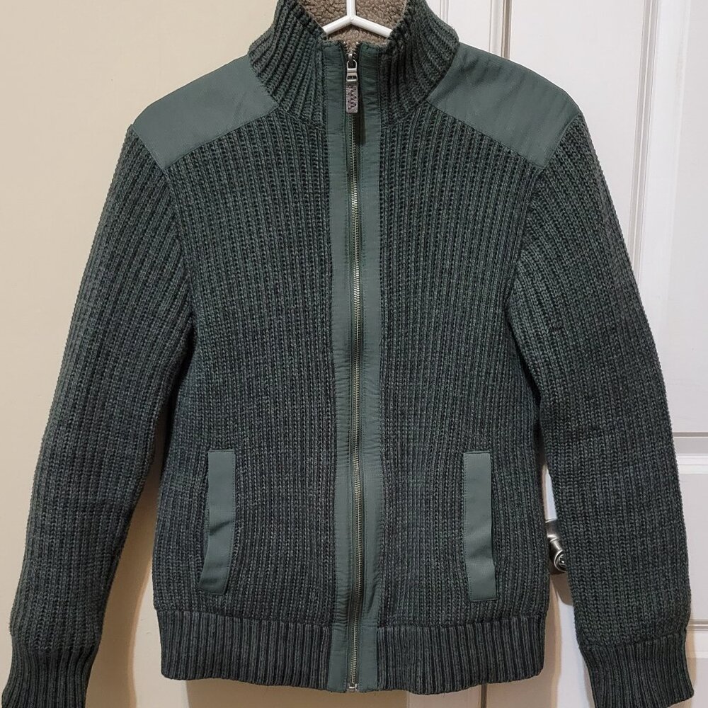 Jacket/Sweater